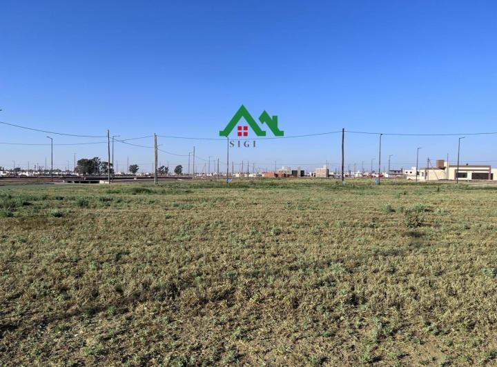 Terreno · 300m²