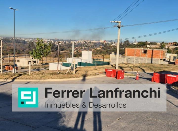 Terreno · 250m²
