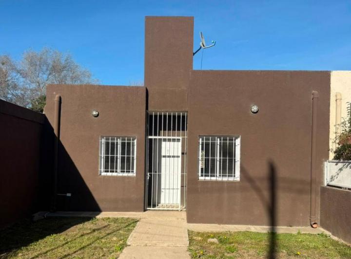Casa · 150m² · 1 Ambiente