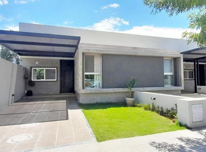 Casa · 130m²