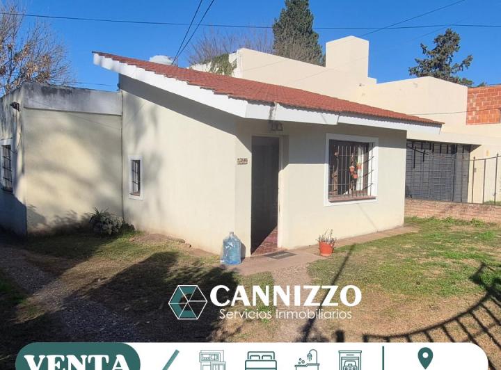 Casa · 99m² · 4 Ambientes · 1 Cochera