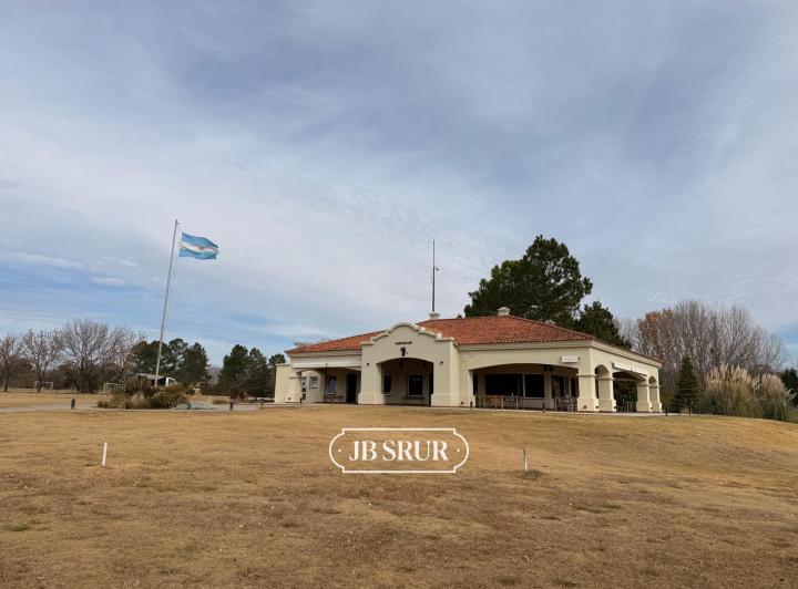 Terreno · 1691m²