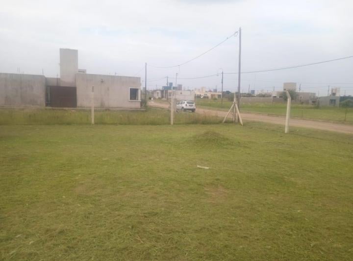 Terreno · 608m²
