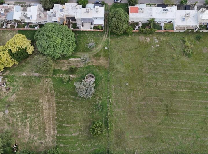 Terreno · 9700m²