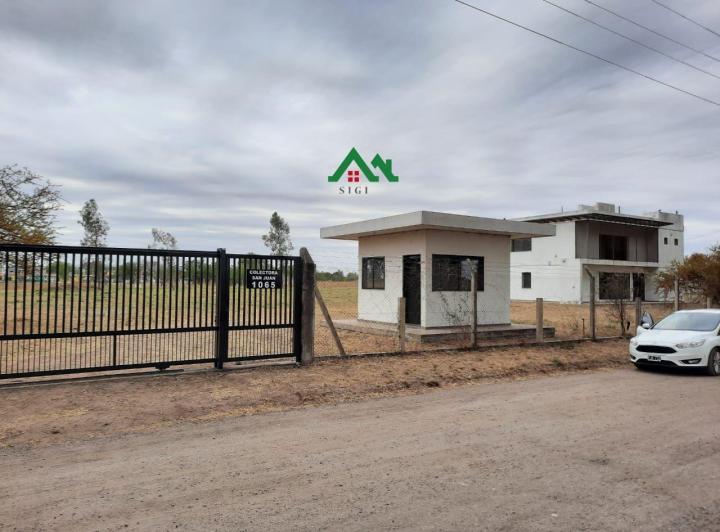 Terreno · 240m²