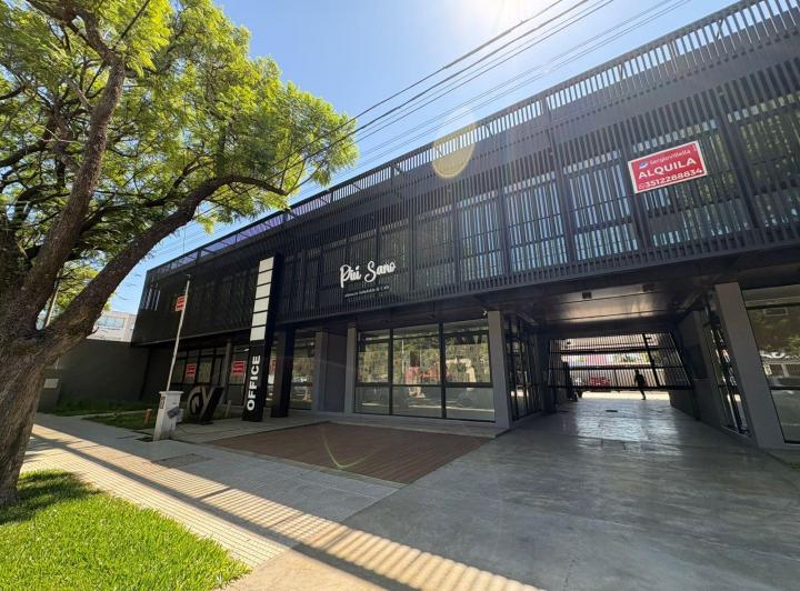 Local comercial · 243m² · 1 Ambiente