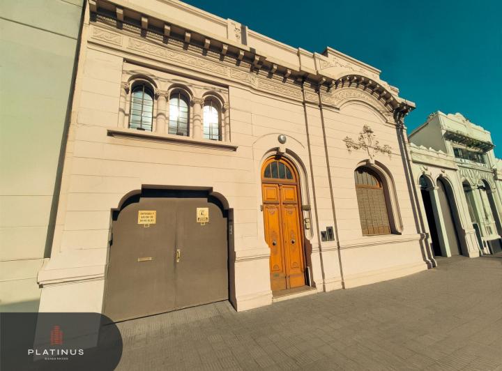 Local comercial · 276m² · 17 Ambientes · 1 Cochera