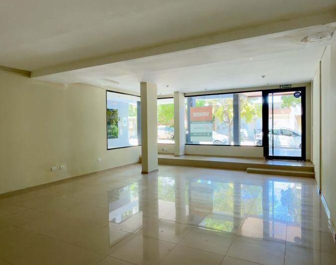 Local comercial · 87m²