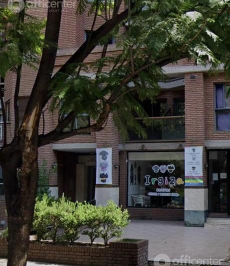 Local comercial · 222m²