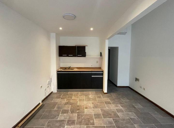 Local comercial · 56m²