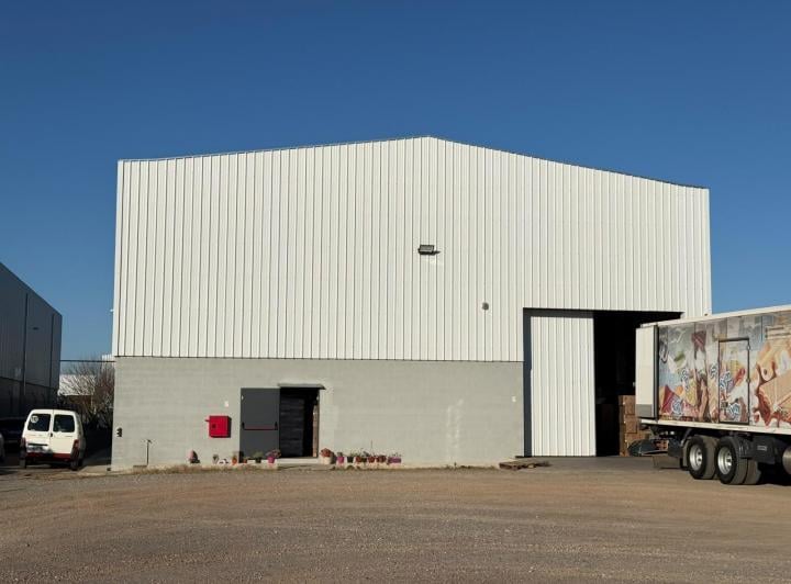 Local comercial · 1000m²