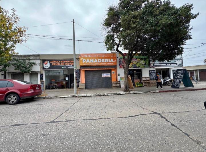 Local comercial · 30m² · 2 Ambientes