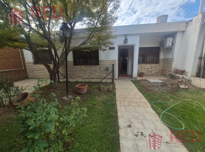 Casa · 118m² · 5 Ambientes · 1 Cochera
