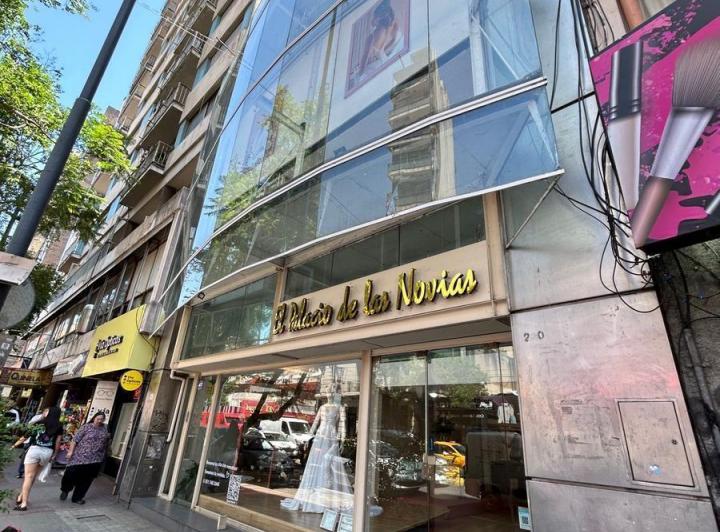 Edificio · 750m²