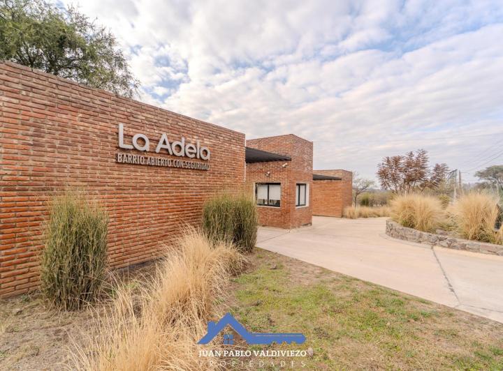 Terreno · 457m²
