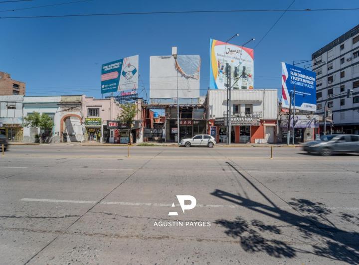 Terreno · 271m²