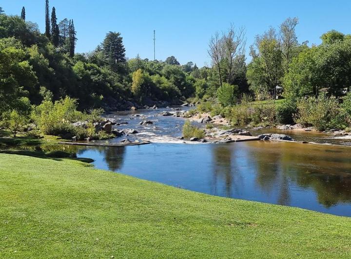 Terreno · 90m² · 4 Ambientes