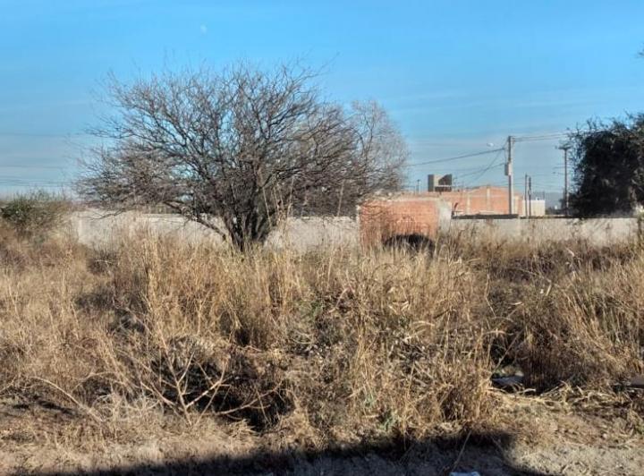 Terreno · 300m²