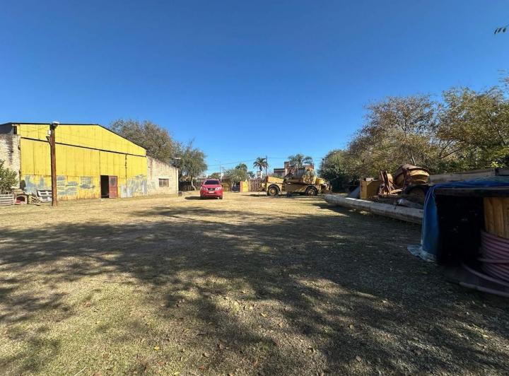 Bodega-Galpón · 821m² · 3 Ambientes