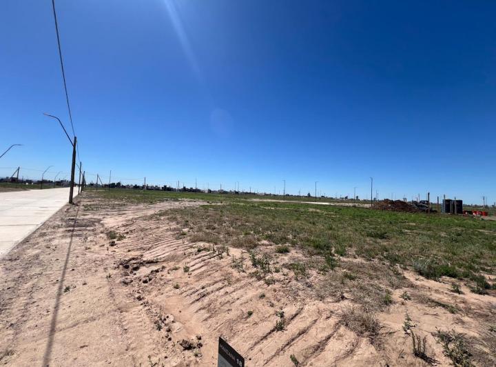 Terreno · 270m²