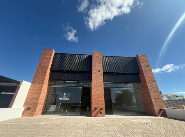 Local comercial · 120m²