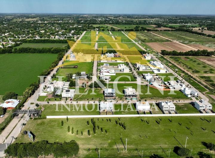 Terreno · 360m²