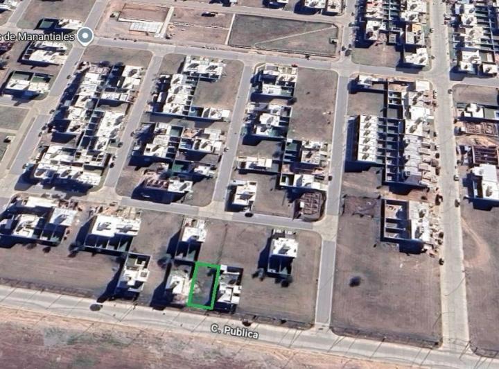 Terreno · 322m²