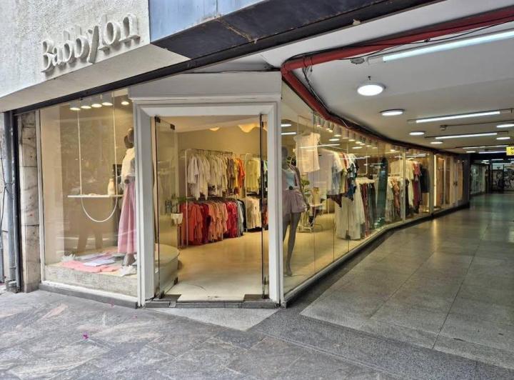 Local comercial · 90m² · 1 Ambiente