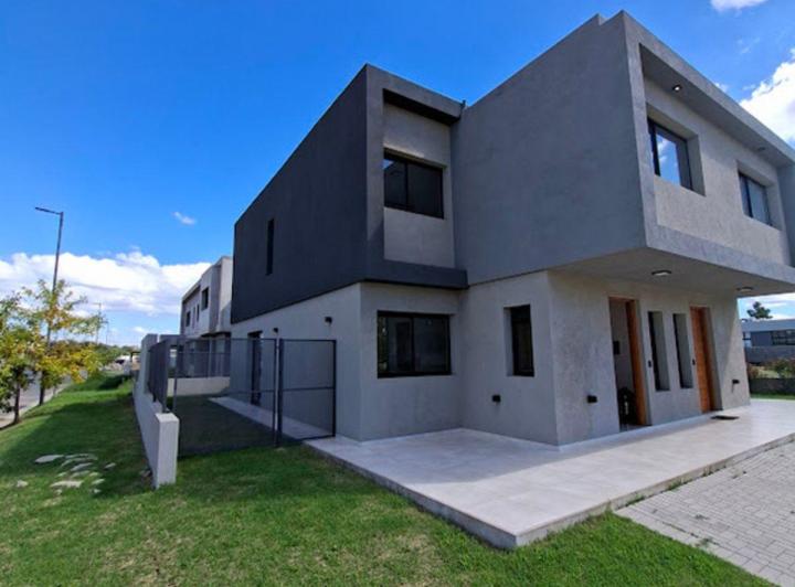 PH · 170m² · 6 Ambientes · 1 Cochera