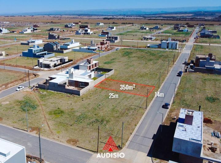 Terreno · 350m²