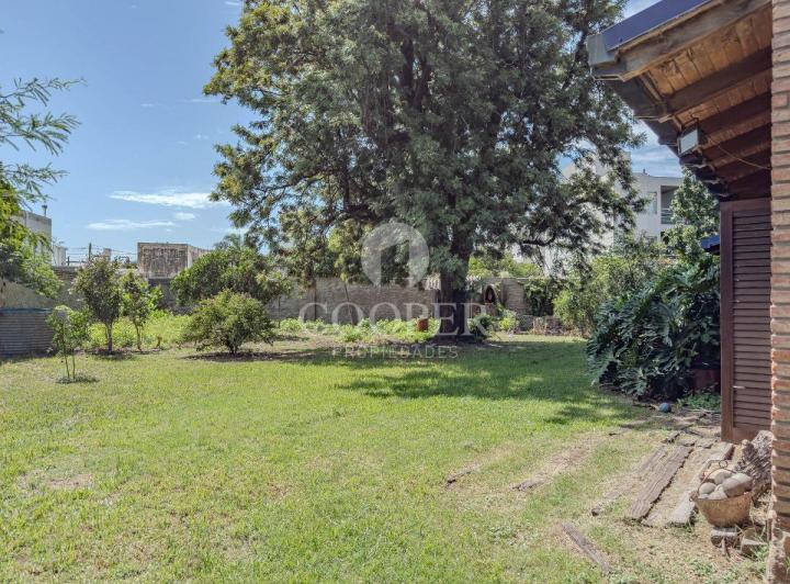 Terreno · 324m²