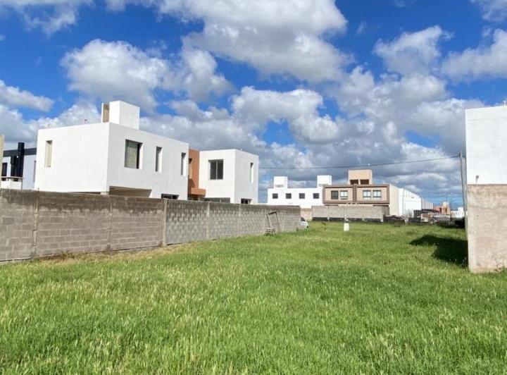 Terreno · 364m²