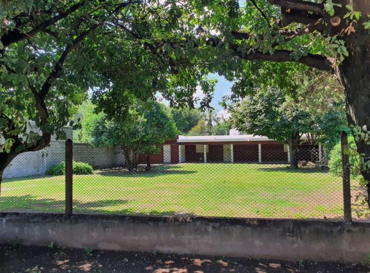 Terreno · 1200m²