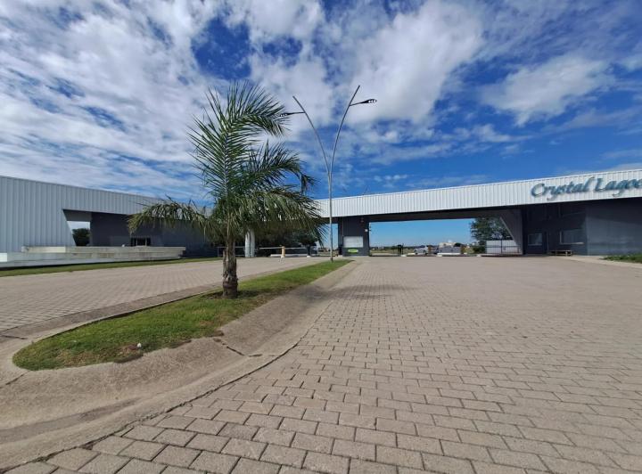 Terreno · 690m²