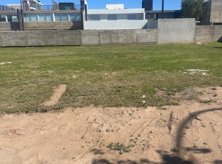 Terreno · 360m²