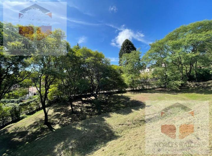 Terreno · 1346m²