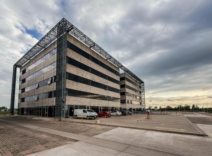 Oficina comercial · 179m² · 1 Ambiente