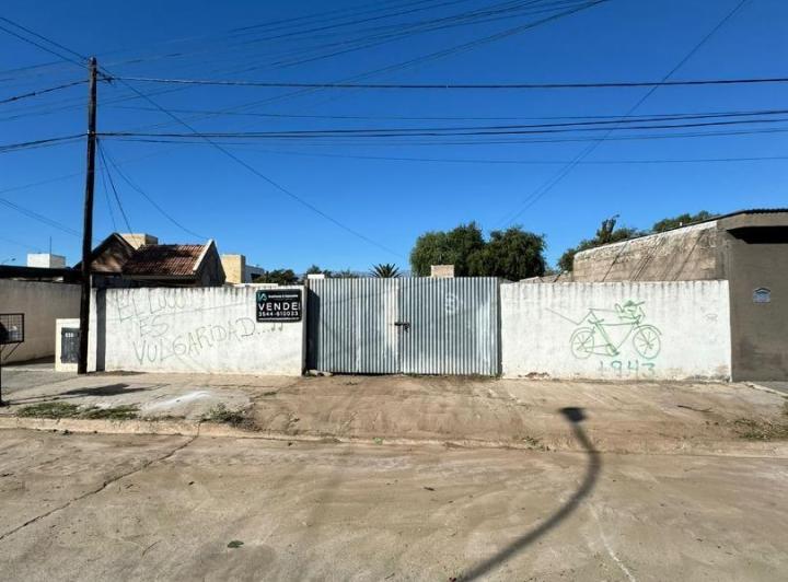 Terreno · 420m²