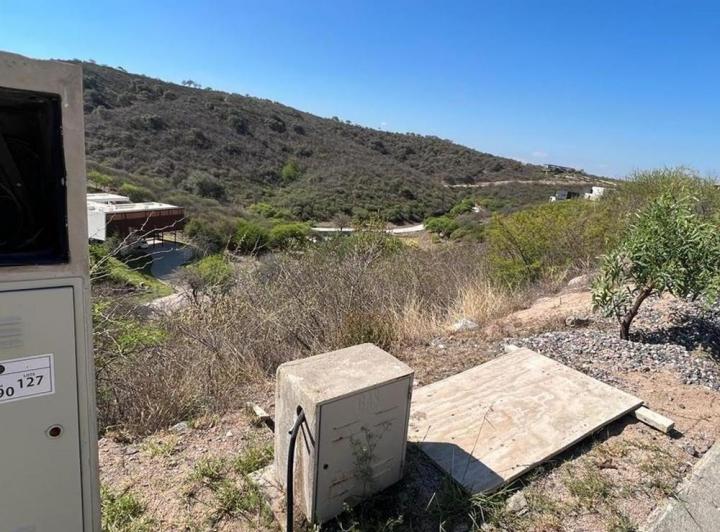 Terreno · 1221m²