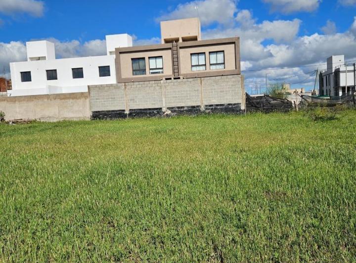 Terreno · 258m²