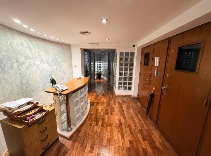 Oficina comercial · 120m² · 10 Ambientes