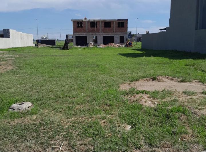 Terreno · 360m²