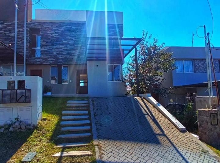 PH · 100m² · 3 Ambientes · 1 Cochera