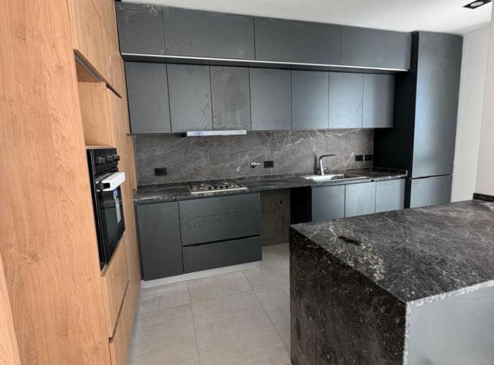 PH · 179m² · 1 Ambiente · 1 Cochera