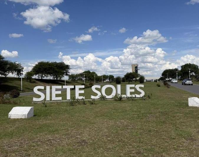 Terreno · 700m²