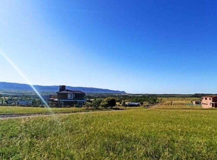 Terreno · 2200m²