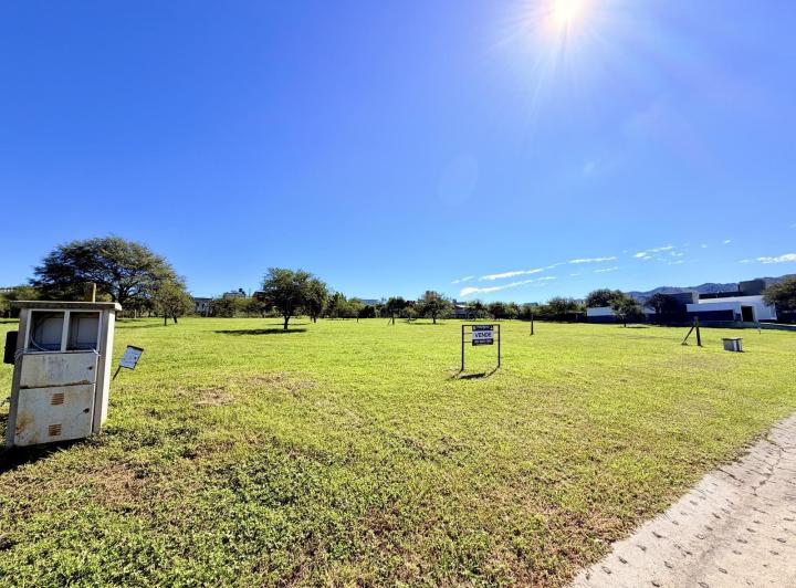 Terreno · 1250m²
