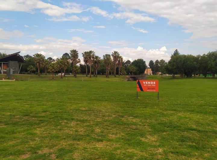 Terreno · 10700m²