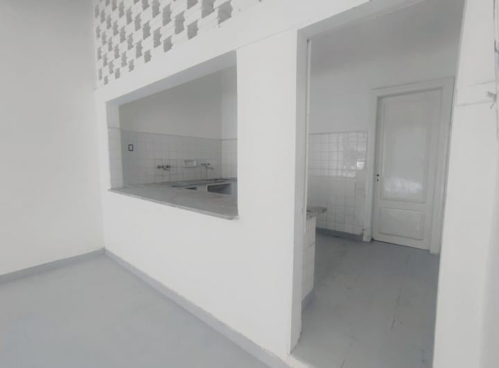 Local comercial · 350m²