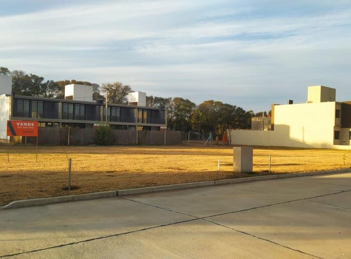 Terreno · 360m²